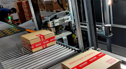 自動(dòng)貼標(biāo)機(jī)包裹分揀機(jī)